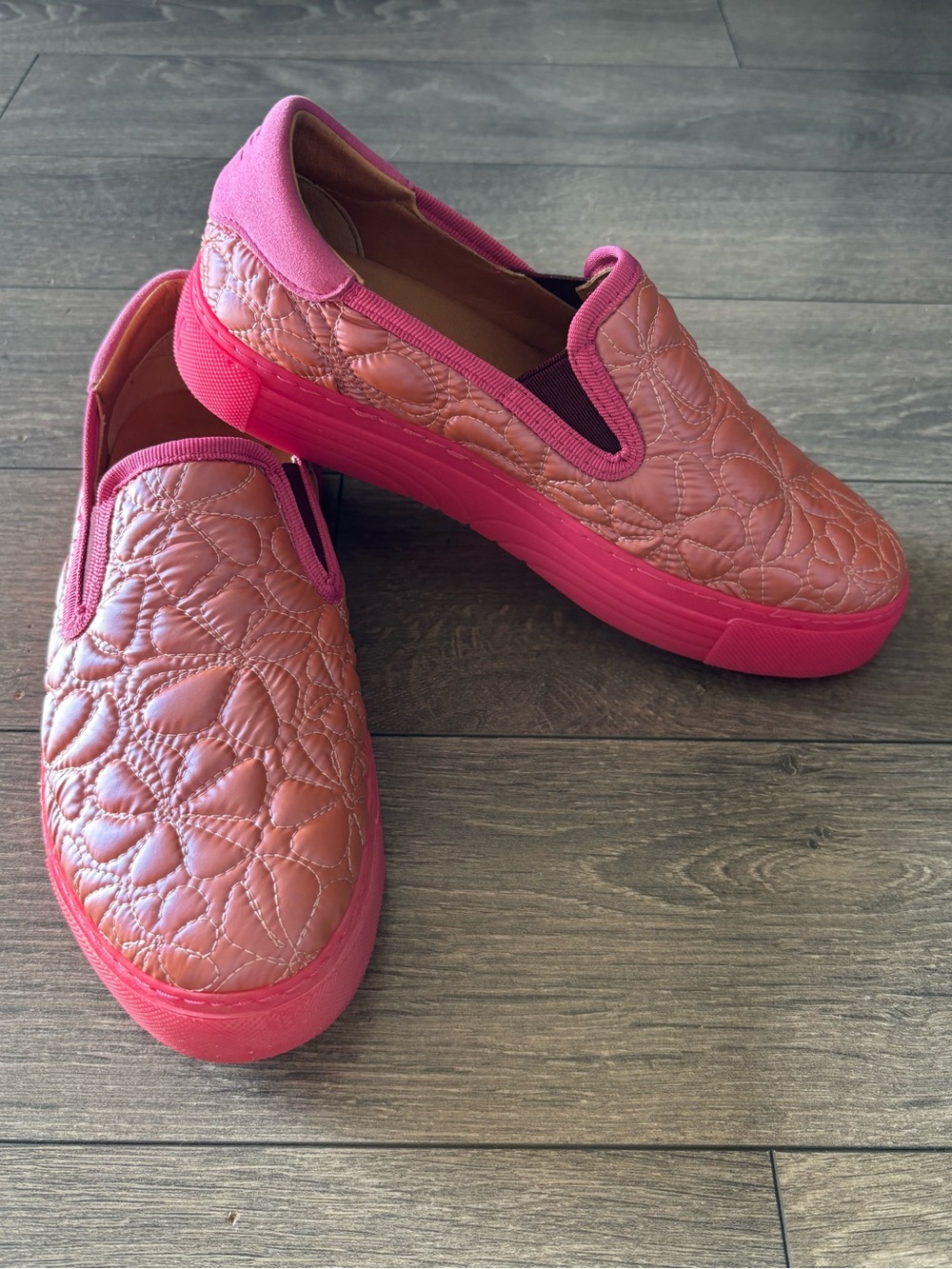 John Fluevog Quilted Pink ‘Slalom’ Vegan Slip-On Sneakers Size 7-7.5